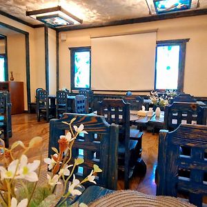 Ararat Hotel
